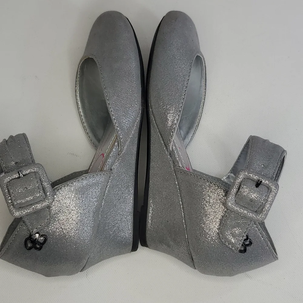 Jessica Simpson girls silver wedge dress shoes size 11